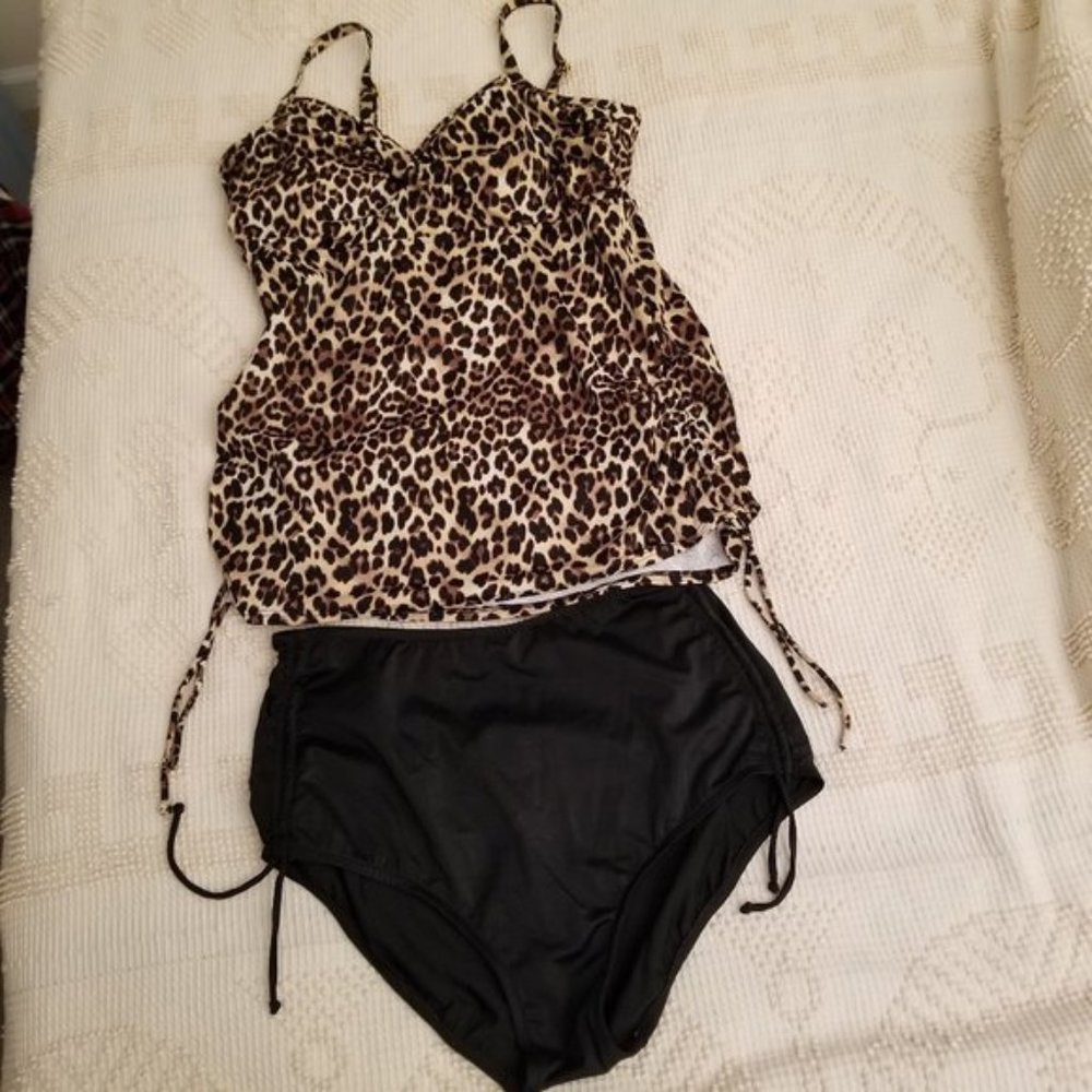 RUBBY RIBBON 2 Piece Cheetah Tankini Swimsuit Ruby Ribbon